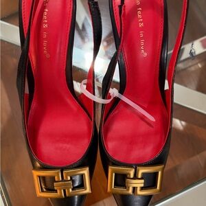 Chic Black and Gold Women's Slingback Heels